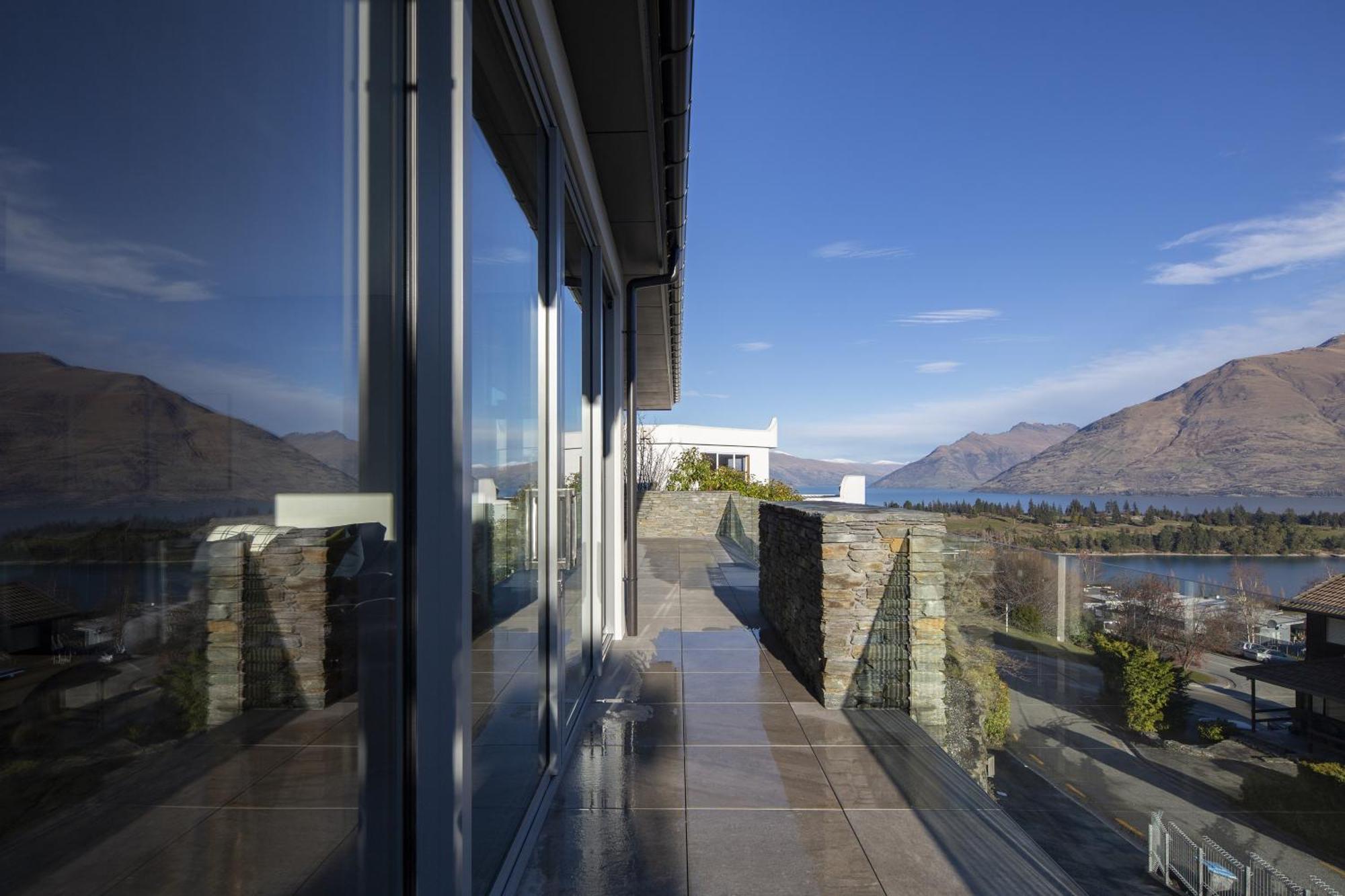 Lago Infinito By Sotheby'S Luxury Rental Homes Квинстаун Экстерьер фото